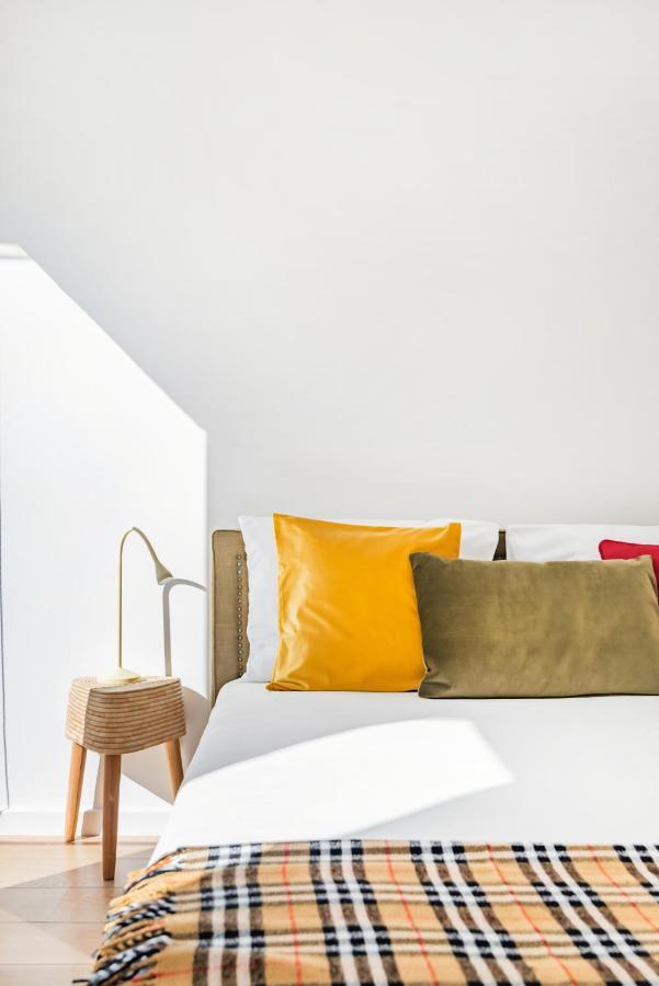 Oeiras Elegant Retreat With Pool Apartment Bagian luar foto