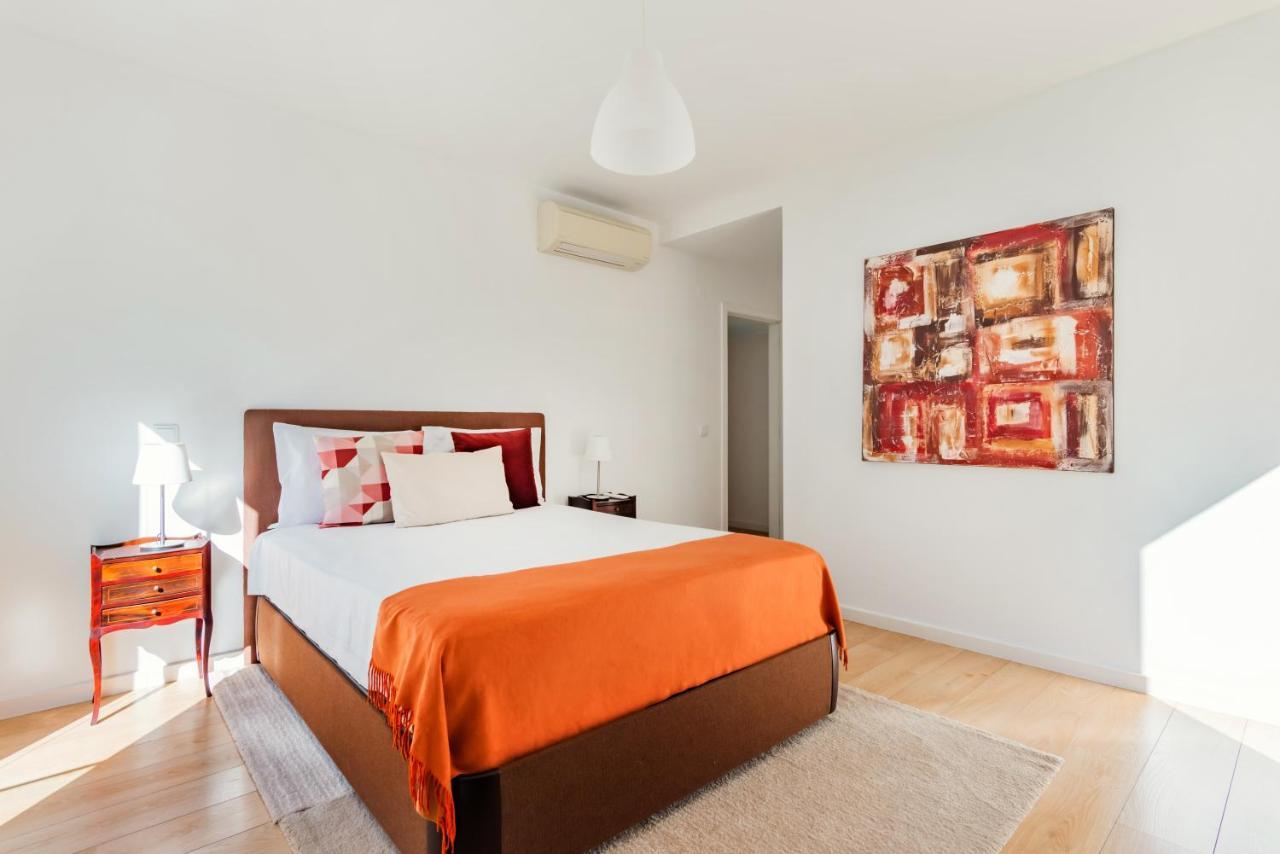 Oeiras Elegant Retreat With Pool Apartment Bagian luar foto